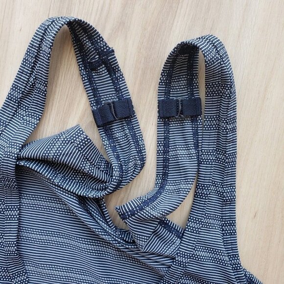 Athleta Max Out Blue Striped Tank Top Low Back Side Tie Sleeveless Tee Womens XS - Picture 9 of 12